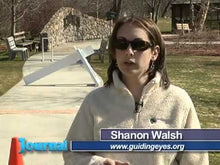 Load and play video in Gallery viewer, Paw Print Charm Bangle